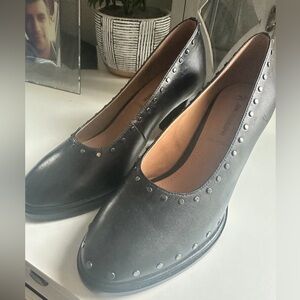 Elegant Black Studded Women's Shoes